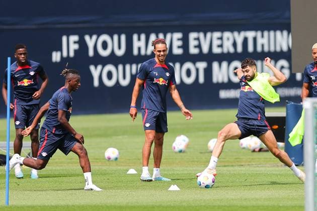 RB Leipzig training Bundesliga Leipzig, 19 07 2023, training center at Cottaweg, season 2023 2024, 1 Bundesliga , RB Leipzig training , In picture v l Amadou Haidara 8, RB Leipzig , Yussuf Poulsen 9, RB Leipzig unr Josko Gvardiol 32, RB Leipzig ,