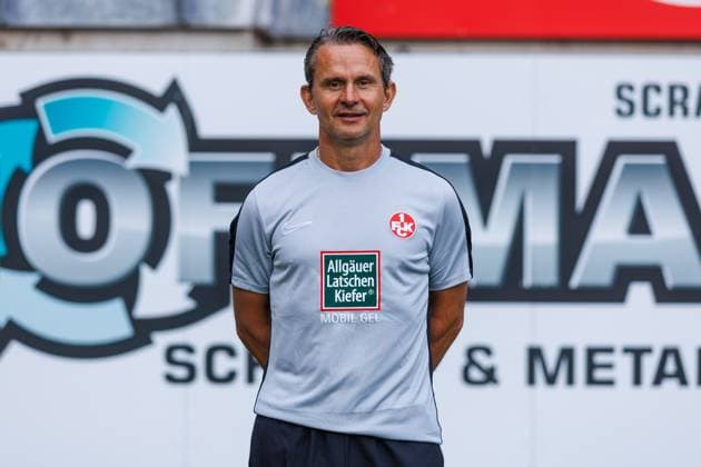 Dirk Schuster coach 1 FC Kaiserslautern , 1 FC Kaiserslautern, football, 2 Bundesliga, media day, season 2023 2024, 20 07 2023 1 FC Kaiserslautern, football, 2 Bundesliga, media day, season 2023 2024, 20 07 2023 Copyright: xEibner-Pressefoto AlexanderxNeisx EP_ANS