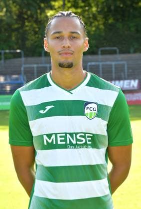 20 07 2023, GER, Football, Regionalliga West, Season 2023 2024, Ohlendorfstadion im Heidewald, Gütersloh FC Gütersloh Fototermin 2023 2024 Vincent Ocansey FC Gütersloh , Action, Single, High, Portrait