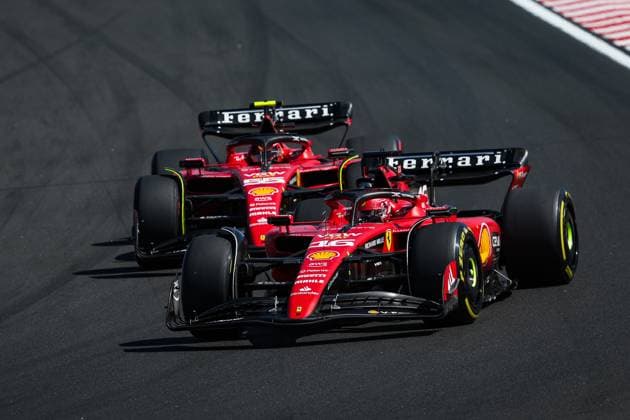 16 LECLERC Charles (mco), Scuderia Ferrari SF-23, 55 SAINZ Carlos (spa), Scuderia Ferrari SF-23, action during the 2023 Formula 1 Qatar Airways Hungarian Grand Prix, 11th round of the 2023 Formula One World Championship, WM, Weltmeisterschaft from July 21 to 23, 2023 on the Hungaroring, in Mogyorod, Hungary - F1 - HUNGARIAN GRAND PRIX 2023 - RACE DPPI Panoramic 00123027_G0OD1689