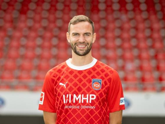 Benedikt Gimber FC Heidenheim, 05 , GER, FC Heidenheim 1846, Football, 1 Bundesliga, Portraettermin, Spielzeit 2023 2024, 23 07 2023, DFB DFL regulations prohibit any use of photographs as image sequences and or quasi video , GER, FC Heidenheim 1846, Football, 1 Bundesliga, Portraettermin, Spielzeit 2023 2024, 23 07 2023 Heidenheim Copyright: xEibner-Pressefoto SaschaxWaltherx EP_EER