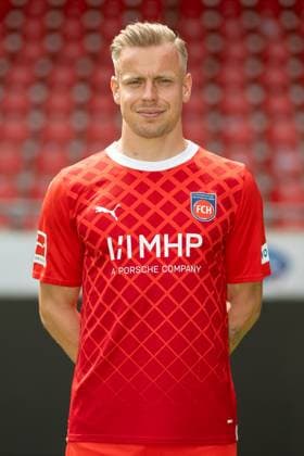 Lennard Maloney FC Heidenheim, 33 , GER, FC Heidenheim 1846, Football, 1 Bundesliga, Portraettermin, Spielzeit 2023 2024, 23 07 2023, DFB DFL regulations prohibit any use of photographs as image sequences and or quasi video , GER, FC Heidenheim 1846, Football, 1 Bundesliga, Portraettermin, Spielzeit 2023 2024, 23 07 2023 Heidenheim Copyright: xEibner-Pressefoto SaschaxWaltherx EP_EER