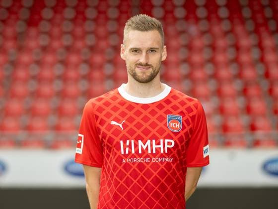 Patrick Mainka FC Heidenheim, 06 , GER, FC Heidenheim 1846, Football, 1 Bundesliga, Portraettermin, Spielzeit 2023 2024, 23 07 2023, DFB DFL regulations prohibit any use of photographs as image sequences and or quasi video , GER, FC Heidenheim 1846, Football, 1 Bundesliga, Portraettermin, Spielzeit 2023 2024, 23 07 2023 Heidenheim Copyright: xEibner-Pressefoto SaschaxWaltherx EP_EER