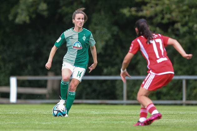 v li Michaela Brandenburg SV Werder Bremen, 14 on the ball, single image, full body, action, game scene, 13 08 2023, Ostereistedt Germany , football, test match women, 1 FC Union Berlin SV Werder Bremen xobx