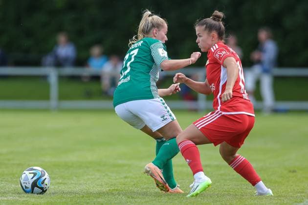f li Nina Lührßen SV Werder Bremen, 27 and Latoya Bach 1 FC Union Berlin, 10 in duel, duel, dynamics, action, action, game scene, 13 08 2023, Ostereistedt Germany , football, test match women, 1 FC Union Berlin SV Werder Bremen xobx