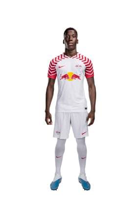 Ilaix Moriba RB Leipzig portrait appointment season 2023 2024, men, 1 BL, RB Leipzig, portrait, introduction, presentation, press appointment, soccer, GER, RedBull, Red Bull, RBL shooting, studio, studio shooting, freisteller, xptt