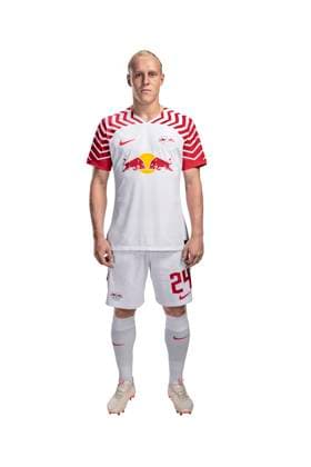 Xaver Schlager RB Leipzig portrait appointment season 2023 2024, men, 1 BL, RB Leipzig, portrait, introduction, presentation, press appointment, soccer, GER, RedBull, Red Bull, RBL shooting, studio, studio shooting, freisteller, xptt