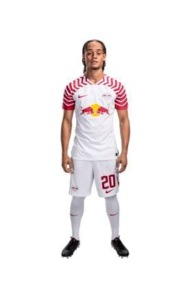 Xavi Simons RB Leipzig portrait appointment season 2023 2024, men, 1 BL, RB Leipzig, portrait, introduction, presentation, press appointment, soccer, GER, RedBull, Red Bull, RBL shooting, studio, studio shooting, freisteller, xptt