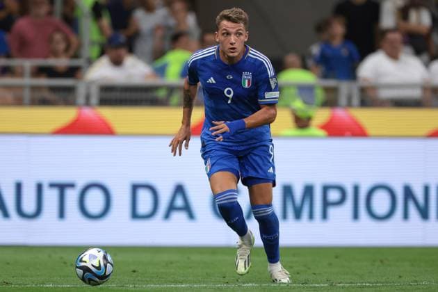 Milan, Italy, 12th September 2023. Mateo Retegui of Italy during the UEFA EURO, EM, Europameisterschaft,Fussball 2024 match at Stadio Giuseppe Meazza, Milan. Picture credit should read: Jonathan Moscrop Sportimage EDITORIAL USE ONLY. No use with unauthorised audio, video, data, fixture lists, club league logos or live services. Online in-match use limited to 120 images, no video emulation. No use in betting, games or single club league player publications. SPI-2559-0224