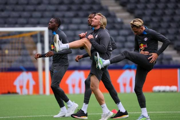 Bern RB Leipzig CL Matchday 1 Bern, 18 09 2023, Wankdorf Stadion, Football , UEFA Champions League, Group G , MD 1, Young Boys Bern vs RB Leipzig , Final training RB Leipzig , In picture Emil Forsberg 10, RB Leipzig warming up , Photo intended for editorial use only , UEFA regulations prohibit any use of photographs as image sequences and or quasi video ,
