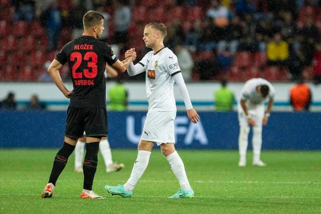 UEFA Europa League, Bayer Leverkusen BK Haecken, 21 09 2023 Adam HLOZEK Bayer 04 Leverkusen, 23 , Tomas Totland BK Haecken, 21 , UEFA Europa League, Bayer 04 Leverkusen BK Haecken, 1 group match, on 21 09 2023, BayArena, Leverkusen DFL regulations prohibit any use of photographs as image sequences and or quasi video Copyright: xBEAUTIFULxSPORTS Meuselx