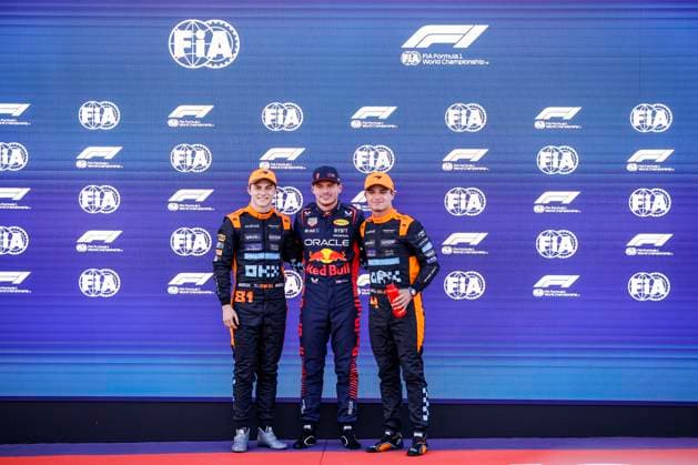 PIASTRI Oscar (aus), McLaren F1 Team MCL60, portrait VERSTAPPEN Max (ned), Red Bull Racing RB19, portrait NORRIS Lando (gbr), McLaren F1 Team MCL60, portrait during the 2023 Formula 1 Lenovo Japanese Grand Prix, 16th round of the 2023 Formula One World Championship, WM, Weltmeisterschaft from September 22 to 24, 2023 on the Suzuka International Racing Course, in Suzuka - F1 - JAPANESE GRAND PRIX 2023 DPPI Panoramic 00123036__R5_0831