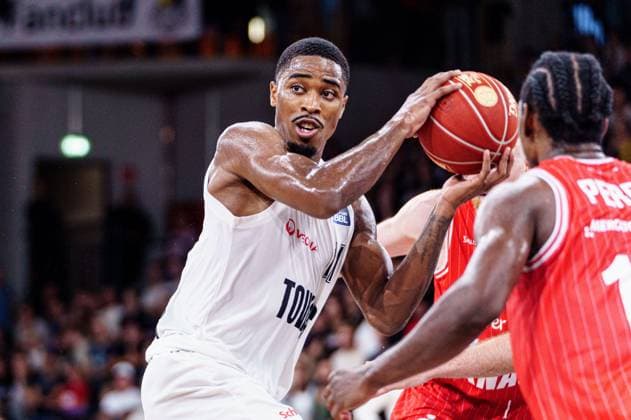 William Christmas Veolia Towers Hamburg, 11 GER, Veolia Towers Hamburg vs Wuerzburg Baskets, Basketball, Bundesliga, Matchday 2, Season 2023 2024, 01 10 2023 GER, Veolia Towers Hamburg vs Wuerzburg Baskets, Basketball, Bundesliga, Matchday 2, Season 2023 2024, 01 10 2023 Hamburg Copyright: xEibner-Pressefoto MarcelxvonxFehrnx EP_MFN