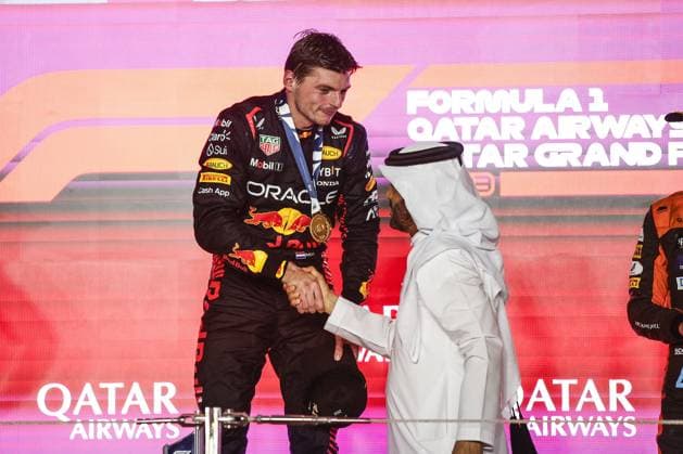 VERSTAPPEN Max (ned), Red Bull Racing RB19, portrait BEN SULAYEM Mohammed (uae), President of the FIA, portrait during the 2023 Formula 1 Qatar Grand Prix, 17th round of the 2023 Formula One World Championship, WM, Weltmeisterschaft from October 6 to 8, 2023 on the Lusail International Circuit, in Doha, Qatar - F1 - QATAR GRAND PRIX 2023 - RACE DPPI Panoramic 00123039__R3_9556