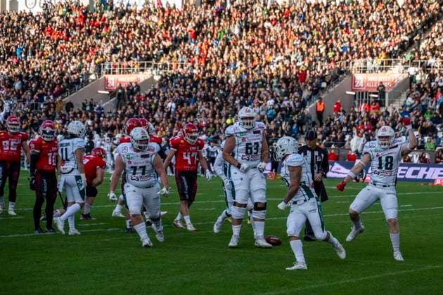 Touchdown cheer Unicorns by Mike Gentili 33, running back, Schwaebisch Hall Unicorns GER, Potsdam Royals vs Schwaebisch Hall Unicorns, GFL, season 2023, GFL Bowl, finals, 14 10 2023, GER, Potsdam Royals vs Schwaebisch Hall Unicorns, GFL, season 2023, GFL Bowl, finals, 14 10 2023 Essen Copyright: xEibner-Pressefotox EP_FWF