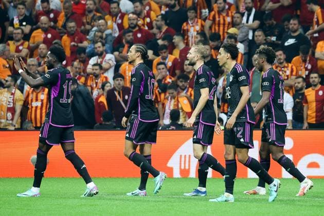 Cheers after the 1 3 by Jamal Musiala, Galatasaray Istanbul vs FC Bayern Muenchen, Football, Champions League, Group Stage, Season 2023 24, Matchday 3, 24 10 2023 Galatasaray Istanbul vs FC Bayern Muenchen, Football, Champions League, Group Stage, Season 2023 24, Matchday 3, 24 10 2023, Copyright: xEibner-Pressefoto JoergxNiebergax EP_EER