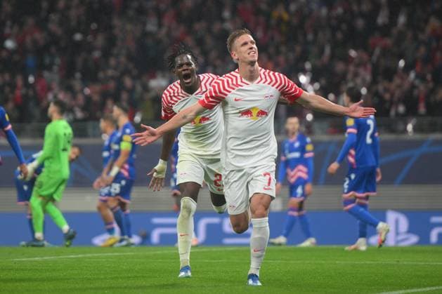 Dani Olmo RB Leipzig center, scores the 3 1 Castello Lukeba RB Leipzig li RB Leipzig vs FK Red Star Belgrade, Football, Champions League, Preliminary Round, Matchday 3, Season 2023 2024, 25 10 2023 DFB DFL REGULATIONS PROHIBIT ANY USE OF PHOTOGRAPHS AS IMAGE SEQUENCES AND OR QUASI VIDEO RB Leipzig vs FK Red Star Belgrade, Football, Champions League, Preliminary Round, Matchday 3, Season 2023 2024, 25 10 2023 Leipzig. Copyright: xEibner-Pressefoto BertxHarzerx EP_BHR