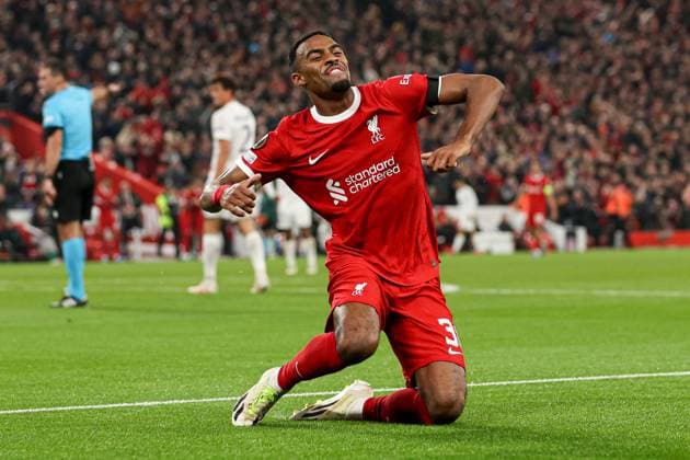 EDITORIAL USE ONLY No use with unauthorised audio, video, data, fixture lists, club league logos or live services. Online in-match use limited to 120 images, no video emulation. No use in betting, games or single club league player publications. Liverpool v Toulouse, UEFA Europa League, Group E, Football, Anfield, Liverpool, UK - 26 Oct 2023 EDITORIAL USE ONLY No use with unauthorised audio, video, data, fixture lists, club league logos or live services. Online in-match use limited to 120 images, no video emulation. No use in betting, games or single club league player publications. Copyright: xPaulxCurrie Shutterstockx 14164192af