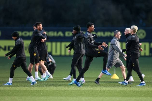 06 11 2023, Football, Season 2023 2024, UCL, UEFA Champions League, Group stage, Matchday 4, Final training Borussia Dortmund, v l Donyell Malen Borussia Dortmund , Felix Nmecha Borussia Dortmund , Sebastien Haller Borussia Dortmund , Dortmund Signal Iduna Park NRW Germany xRHR PHOTO DEx Copyright: DennisxEwert RHR-FOTOx RHR-FOTO DE