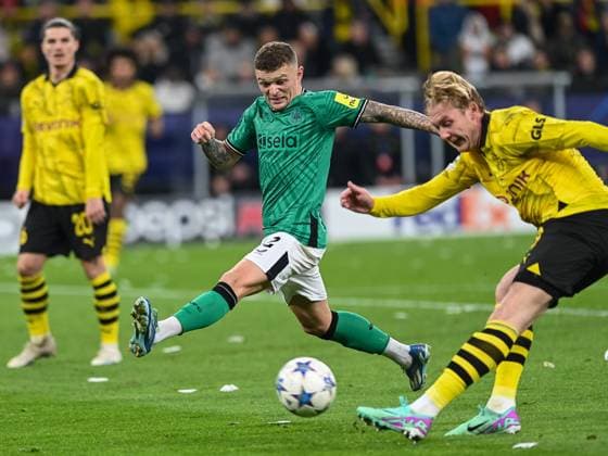 Kieran Trippier Newcastle United, 02 tries to block the shot of Julian Brandt Borussia Dortmund 09, 19 Behind Marcel Sabitzer Borussia Dortmund 09, 20 Borussia Dortmund vs Newcastle United, Football, UEFA Champions League, Matchday 04, Season 2023 2024, 07 11 2023 Borussia Dortmund vs Newcastle United, Football, UEFA Champions League, Matchday 04, Season 2023 2024, 0307 11 2023 Dortmund Copyright: xEibner-Pressefoto ThomasxHaeslerx EP_THR