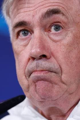 November 28, 2023, VALDEBEBAS, MADRID, SPAIN: Carlo Ancelotti, head coach of Real Madrid, attends his press conference, PK, Pressekonferenz during the training day before the UEFA Champions League, Group C, football match to play between Real Madrid and SSC Napoli at Ciudad Deportiva Real Madrid on November 28, 2023, in Valdebebas, Madrid, Spain. VALDEBEBAS SPAIN - ZUMAa181 20231128_zaa_a181_055 Copyright: xOscarxJ.xBarrosox
