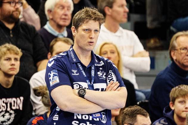 Nicolej Krickau SG Flensburg Handewitt, Coach GER, SG Flensburg Handewitt vs HSG Wetzlar, Handball, Bundesliga, Matchday 16, Season 2023 2024, 08 12 2023 GER, SG Flensburg Handewitt vs HSG Wetzlar, Handball, Bundesliga, Matchday 16, Season 2023 2024, 08 12 2023 Flensburg Copyright: xEibnerxPressefoto MarcelxvonxFehrnx EP_MFN