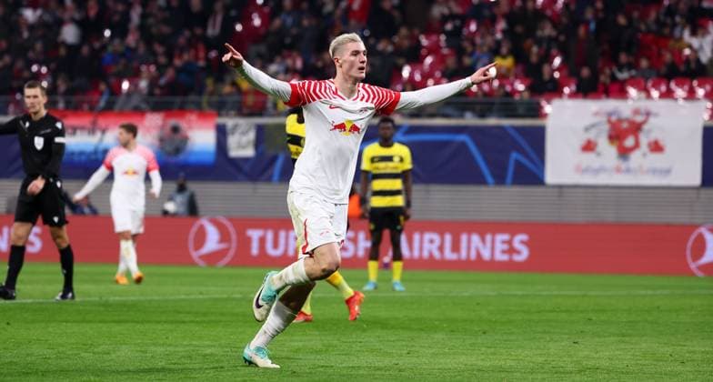 RB Leipzig Young Boys Bern Champions League Leipzig, 13 12 2023, Red Bull Arena, Football , UEFA Champions League, Group G , Matchday 6, RB Leipzig vs Young Boys Bern , In the picture goal for RB Leipzig Benjamin Sesko 30, RB Leipzig scores to 1 0 and cheers , Photo for editorial use only , UEFA regulations prohibit any use of photographs as image sequences and or quasi video ,