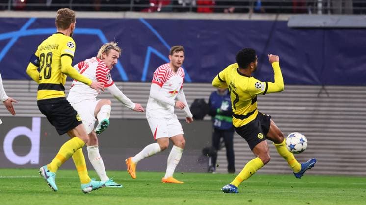 RB Leipzig Young Boys Bern Champions League Leipzig, 13 12 2023, Red Bull Arena, Football , UEFA Champions League, Group G , Matchday 6, RB Leipzig vs Young Boys Bern , In picture Goal for RB Leipzig Emil Forsberg 10, RB Leipzig scores 2 1 , Photo for editorial use only , UEFA regulations prohibit any use of photographs as image sequences and or quasi video ,