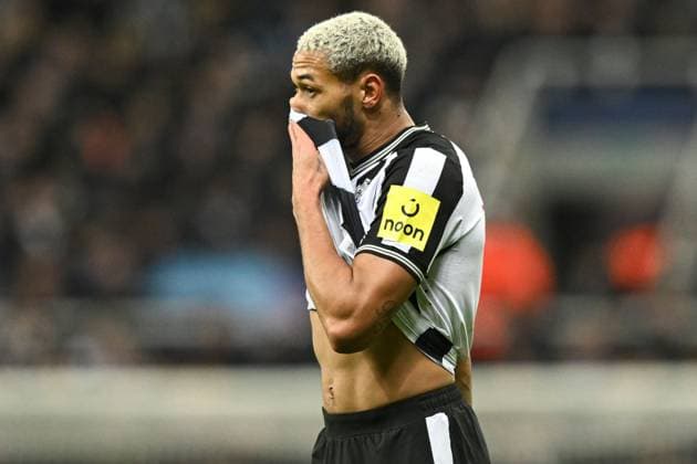 Joelinton of Newcastle United looking dejected Newcastle United v AC Milan, UEFA Champions League, Group F, Football, St James Park, Newcastle, UK - 13 Dec 2023 EDITORIAL USE ONLY No use with unauthorised audio, video, data, fixture lists, club league logos or live services. Online in-match use limited to 120 images, no video emulation. No use in betting, games or single club league player publications. Copyright: xRichardxLee Shutterstockx 14254244ay