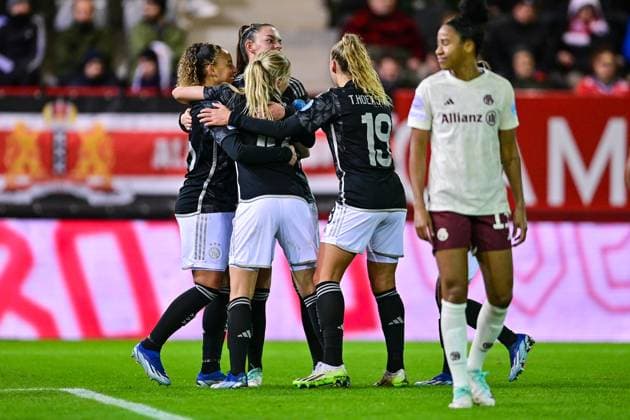 Player of Ajax celebrating the goal, celebrate the goal, goal, celebration, celebration of the goal to 1 1 by Chasity GRANT Ajax, 15 1 v li , optimistic, action, action, Tainara de Souza da Silva FC Bayern Munich, FCB, 13 looking disappointed, disappointment, frustration, disappointed, pessimistic, 14 12 2023, Munich Germany , Football, UEFA Womens Champions League, Group C, FC Bayern Munich Ajax Amsterdam xslx