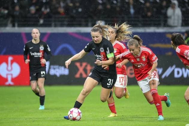 21 12 2023, xusrbx, Football Champions League Women, Eintracht Frankfurt Women SL Benfica Lisbon emspor, v l Tanja Pawollek Eintracht Frankfurt, 31 , Andreia Norton Benfica Lisbon, 17 , Anna Gasper Benfica Lisbon, 23 , DFL DFB REGULATIONS PROHIBIT ANY USE OF PHOTOGRAPHS as IMAGE SEQUENCES and or QUASI VIDEO Frankfurt am Main