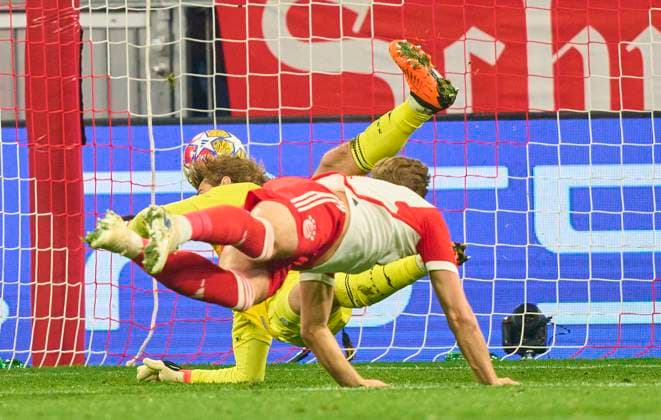 Sport Bilder des Tages Harry Kane, FCB 9 scores, shoots goal , Tor, Treffer, Torschuss, 1-0, Ivan Provedel, Lazio Rom Nr. 94 in the round of 16 match FC BAYERN MUENCHEN - LAZIO ROM of football UEFA Champions League in season 2023 2024 in Munich, Mar 5, 2024. Achtelfinale,, FCB, München