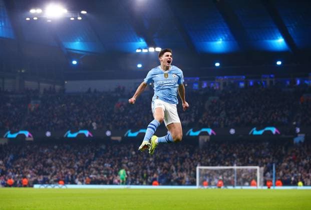 Julian Ãlvarez of Manchester City celebrates scoring to make it 2-0 Manchester City v FC Copenhagen, UEFA Champions League, Round of 16, Second Leg, Football, Etihad Stadium, Manchester, UK - 06 Mar 2024 EDITORIAL USE ONLY No use with unauthorised audio, video, data, fixture lists, club league logos or live services. Online in-match use limited to 120 images, no video emulation. No use in betting, games or single club league player publications. Copyright: xMattxWest Shutterstockx 14373648y