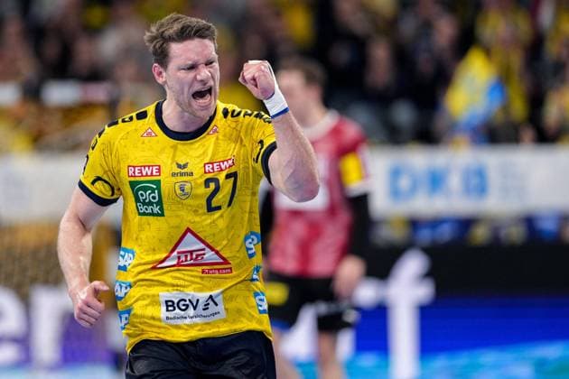 Goalscorer Tobias Reichmann RNL, 27 , celebrates a goal, cheer, cheer, goal celebration, celebrate the goal, goal, celebration, cheering about the goal, optimistic, game scene, highlight, single picture, action, action, Rhein Neckar Löwen player, 21 03 2024, Mannheim Germany , Handball, Bundesliga, Rhein Neckar Löwen Füchse Berlin xozx