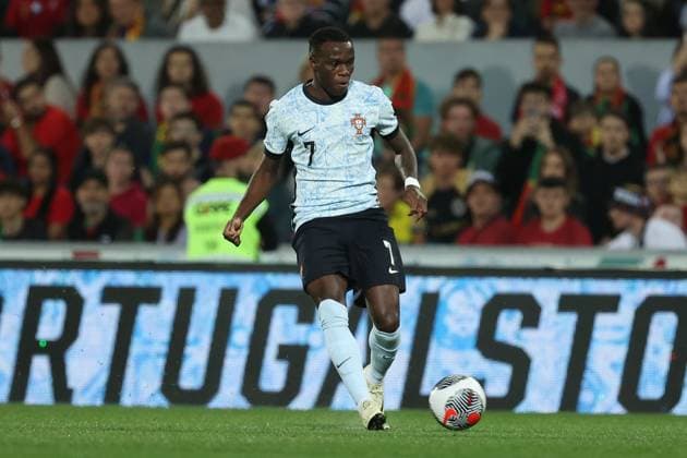 Guimaraes, Portugal, Thursday 21 March 2024 UEFA Friendly Matches Portugal Sweden, Bruma Portugal , on the ball, cropped, single image, full body, action, action, game scene Copyright: JoaquimxFerreira