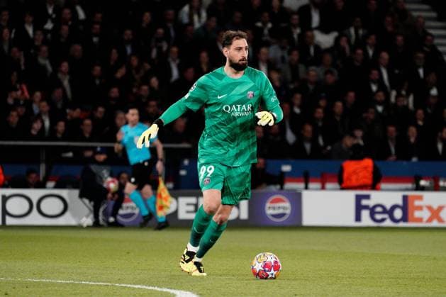 Gianluigi Donnarumma of PSG Paris Saint-Germain v Barcelona, UEFA Champions League, Quarter Final, First Leg, Football, Parc des Princes, Paris, France - 10 Apr 2024 EDITORIAL USE ONLY No use with unauthorised audio, video, data, fixture lists, club league logos or live services. Online in-match use limited to 120 images, no video emulation. No use in betting, games or single club league player publications. Copyright: xDavexWinter Shutterstockx 14424874z