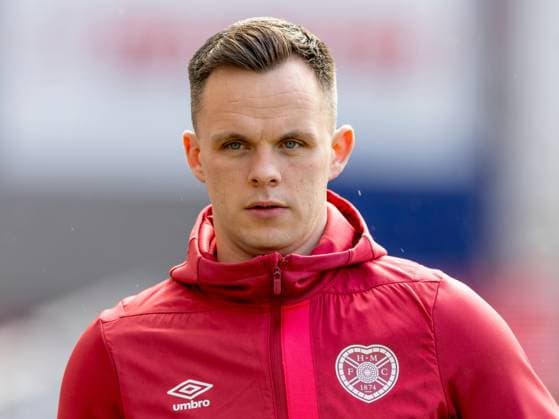 Lawrence Shankland of Hearts arrives for the game Heart of Midlothian v Livingston, Cinch Scottish Premiership, Football, Tynecastle Park, Edinburgh, UK - 13 Apr 2024 EDITORIAL USE ONLY No use with unauthorised audio, video, data, fixture lists, club league logos or live services. Online in-match use limited to 120 images, no video emulation. No use in betting, games or single club league player publications. Copyright: xAlanxRennie Shutterstockx 14432602ab