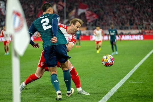 02rs, Harry Kane FC Bayern Muenchen, 09 , GER, FC Bayern Muenchen FCB vs FC Arsenal ARS , Football, UEFA Champions League, quarter-final second leg, 2023 2024 season, 17 04 2024, DFB DFL regulations prohibit any use of photographs as image sequences and or quasi video , GER, FC Bayern Muenchen FCB vs FC Arsenal ARS , Football, UEFA Champions League, quarter-final second leg, 2023 2024 season, 17 04 2024 Muenchen Copyright: xEibner-Pressefoto SaschaxWaltherx EP_EER