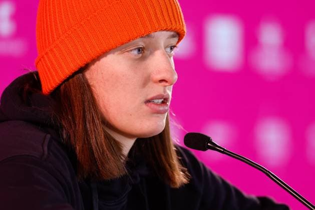 April 27, 2024, Madrid, Madrid, SPAIN: Iga Swiatek of Poland attends the media during her press conference, PK, Pressekonferenz during the Mutua Madrid Open 2024, ATP, Tennis Herren Masters 1000 and WTA, Tennis Damen 1000, tournament celebrated at Caja Magica on April 27, 2024 in Madrid, Spain. Madrid SPAIN - ZUMAa181 20240427_zaa_a181_021 Copyright: xIrinaxR.xHipolitox