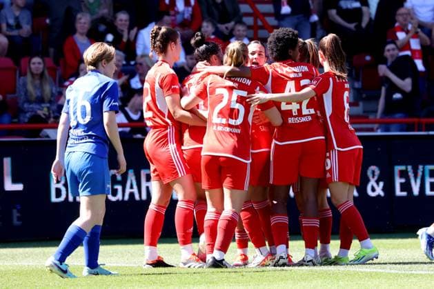 DEU, Region, Women, 1 FC Union vs Hertha BSC 28 04 2024, Stadion Alte Foersterei, Berlin, DEU, Region, Women, 1 FC Union vs Hertha BSC im Bild 1 0 durch Sarah Abu Sabbah 1 FC Union Berlin 16 , Unioner Spielerin, MARE PRANKE Hertha BSC Frauen 16 DFL regulations prohibit any use of Photographs as image sequences and or quasi video Foto Juergen Engler nordphoto GmbH nordphotoxGmbHx xEngler nph00076