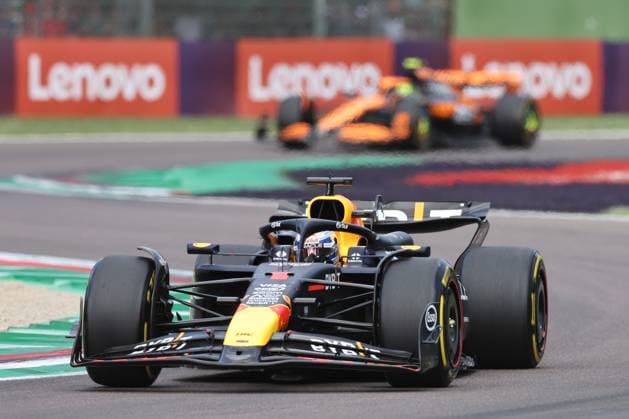 Max Verstappen of the Netherlands and Oracle Red Bull Racing in action, Race, F1 Emilia Romagna Grand Prix 2024, Autodromo Enzo e Dino Ferrari on May 19, 2024 in Imola, Italy Photo by Diogo Cardoso DeFodi Images Max Verstappen of the Netherlands and Oracle Red Bull Racing in action, Race, F1 Emilia Romagna Grand Prix 2024, Autodromo Enzo e Dino Ferrari on May 19, 2024 in Imola, Italy Photo by Diogo Cardoso DeFodi Images Defodi 645 f1imo20240518 3710 Defodi-645