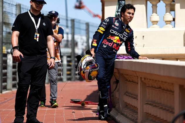 Sergio Perez of Mexico and Oracle Red Bull Racing gestures, Race, F1 Grand Prix of Monaco, Monaco on May 26, 2024 in Monte Carlo, Monaco Photo by Diogo Cardoso DeFodi Images Sergio Perez of Mexico and Oracle Red Bull Racing gestures after his crash, Race, F1 Grand Prix of Monaco, Monaco on May 26, 2024 in Monte Carlo, Monaco Photo by Diogo Cardoso DeFodi Images Defodi 645 f1mon20240526 4727 Defodi-645