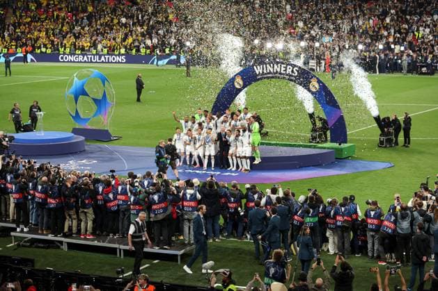 Real Madrid lift the Champions League trophy Borussia Dortmund v Real Madrid, UEFA Champions League, Final, Football, Wembley Stadium, London, UK - 01 June 2024 EDITORIAL USE ONLY No use with unauthorised audio, video, data, fixture lists, club league logos or live services. Online in-match use limited to 120 images, no video emulation. No use in betting, games or single club league player publications. Copyright: xPaulxCurrie Shutterstockx 14516316fo