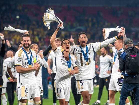 Football, Men, Season 2023 2024, Champions League Final , Borussia Dortmund Real Madrid, f l Nacho Fernandez Real Madrid , Lucas Vazquez Real Madrid , Jude Bellingham Real Madrid , Cheering after the final whistle, 01 06 2024, Copyright: xSebastianxRäppold MatthiasxKochx