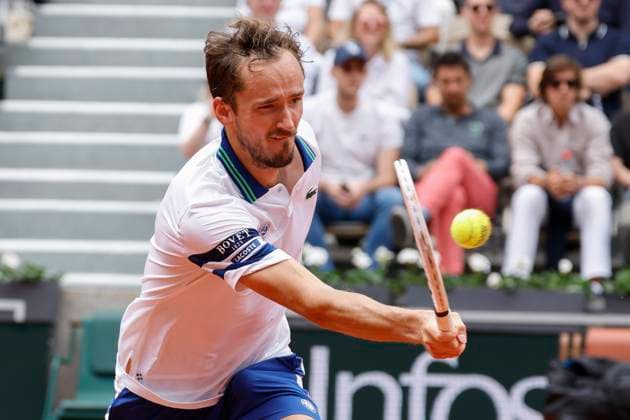 June 3, 2024, Paris, Paris, France: June 3, 2024, Paris, Paris, France: Novak Daniil Medvedev (â€) in action during the tennis Grand Slam of Roland Garros 2024, day 9, match between Alex De Minaur (AUS) and Daniil Medvedev (â€) at Roland Garros Stadium - on jjune 3 2024.Paris - France Paris France - ZUMAb253 20240603_zsp_b253_033 Copyright: xLoicxBaratouxx