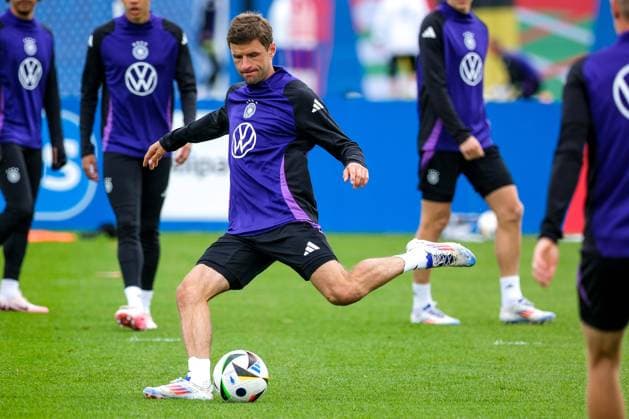 Thomas Mueller Germany , 13 on the ball, GER, DFB, Training, Football mens national team Germany, UEFA European Football Championship 2024, Herzogenaurach 11 06 2024 GER, DFB, Training, Football mens national team Germany, UEFA European Football Championship 2024, Herzogenaurach 11 06 2024 Herzogenaurach Copyright: xEibner-Pressefoto FlorianxWieganx EP_FWD