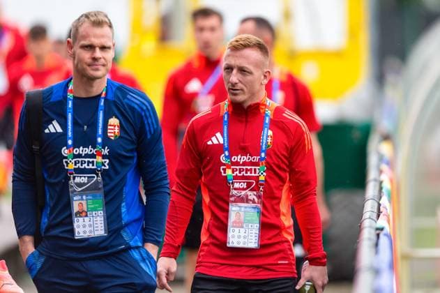 Arrival of the team at the training ground, Denes Dibusz 12, TW, Hungary and Laszlo Kleinheisler 15, Hungary GER, training Hungarian national team, football, UEFA Euro 2024, 11 06 2024 GER, training Hungarian national team, football, UEFA Euro 2024, 11 06 2024 Weiler im Allgaeu Copyright: xEibner-Pressefoto FlorianxWolfx EP_FWF