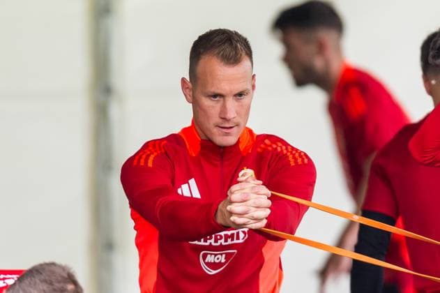 Peter Gulacsi 1, TW, Hungary in the weight room GER, training Hungarian national team, football, UEFA Euro 2024, 11 06 2024 GER, training Hungarian national team, football, UEFA Euro 2024, 11 06 2024 Weiler im Allgaeu Copyright: xEibner-Pressefoto FlorianxWolfx EP_FWF