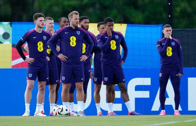 Harry Kane of England with group England Training Session and press conference, PK, Pressekonferenz UEFA European Championship, EM, Europameisterschaft 2024, Group C, Football, Spa & Golf Resort Weimarer Land, Blankenhain, Germany, 13 Jun 2024 EDITORIAL USE ONLY No use with unauthorised audio, video, data, fixture lists, club league logos or live services. Online in-match use limited to 120 images, no video emulation. No use in betting, games or single club league player publications. Copyright: xDavexShopland Shutterstockx 14523765bl
