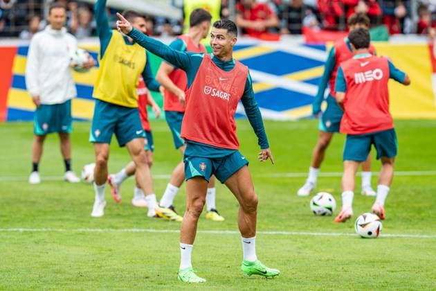 Cristiano Ronaldo Portugal Training EURO2024, Public Training, Public Training, Men, Football, 14 06 2024 Portugal Training EURO2024, Public Training, Public Training, Men, Football, 14 06 2024 Guetersloh Copyright: xEibner-Pressefoto BahhoxKarax EP_POR